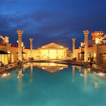 Harmoni One Convention Hotel And Service Apartments Batam Екстериор снимка