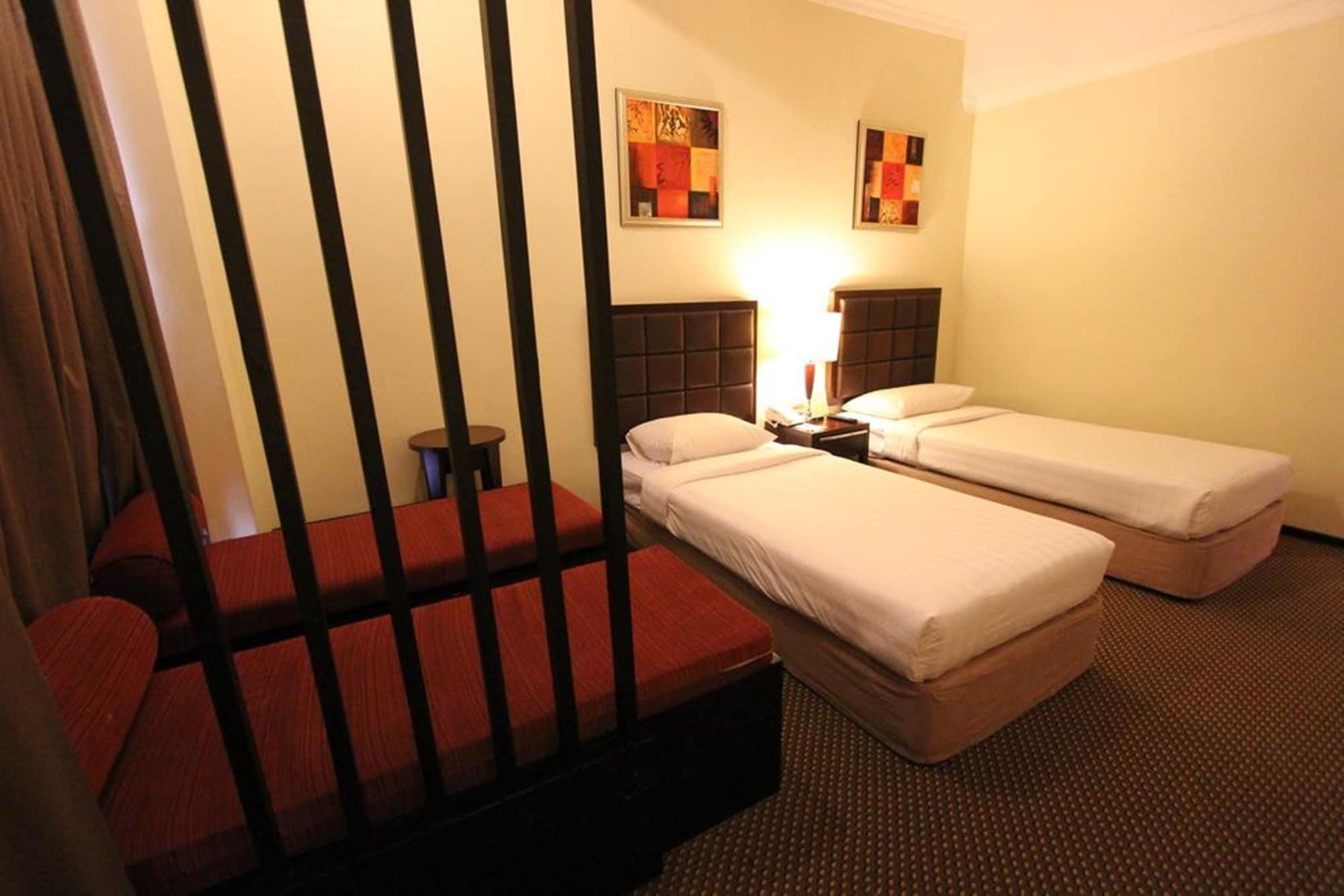 Harmoni One Convention Hotel And Service Apartments Batam Екстериор снимка