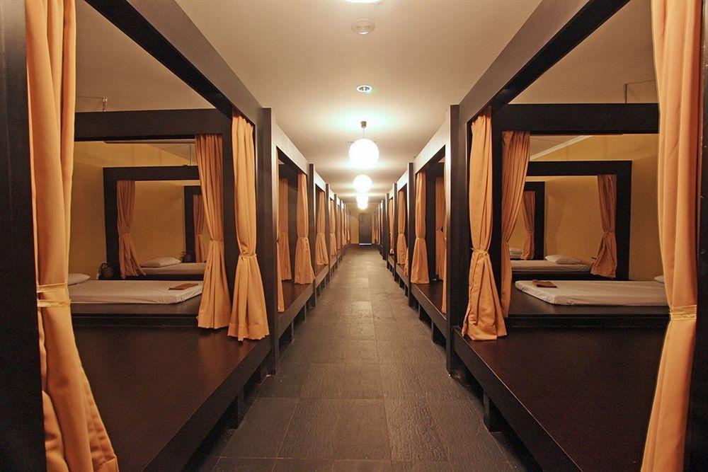 Harmoni One Convention Hotel And Service Apartments Batam Екстериор снимка