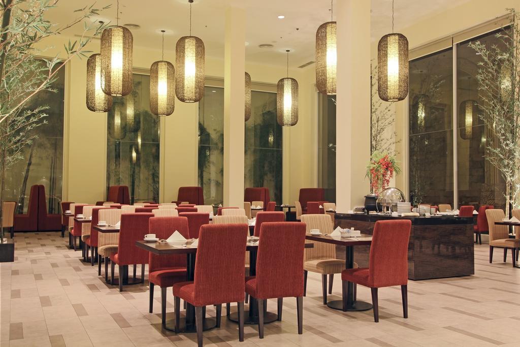 Harmoni One Convention Hotel And Service Apartments Batam Екстериор снимка